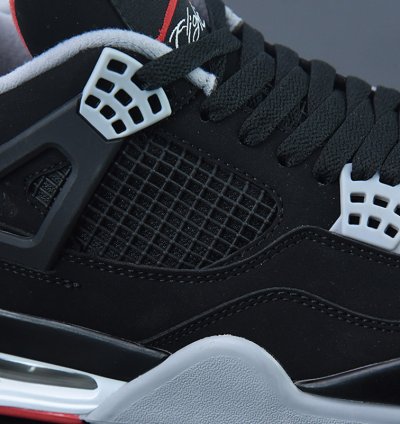 Nike Air Jordan 4 Retro Bred