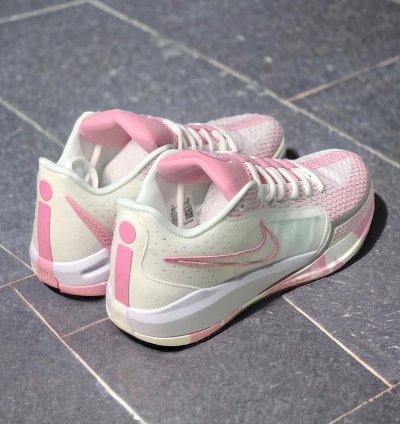 Nike Sabrina 1 Soft Pink