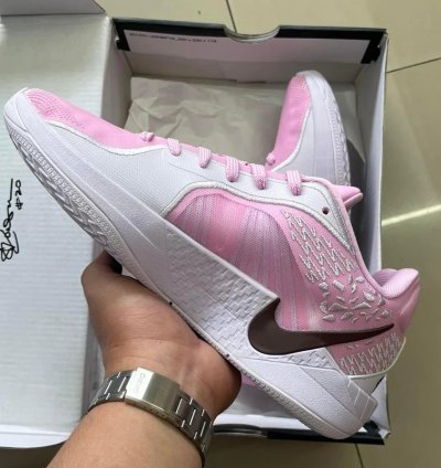 Nike Sabrina 2 Eybl Pink