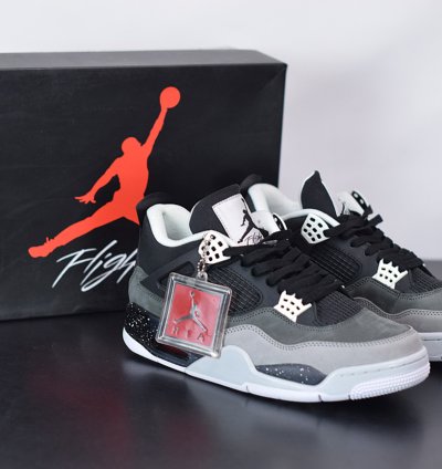 Nike Air Jordan 4 Retro Fear Pack