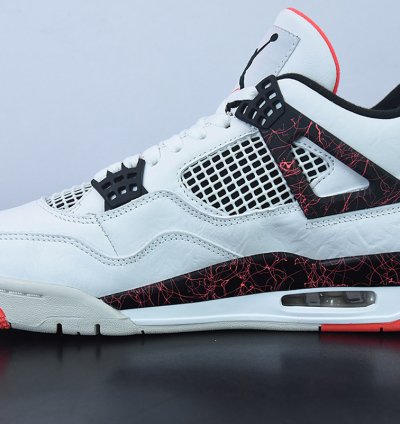 Nike Air Jordan 4 Retro Flight Nostalgia