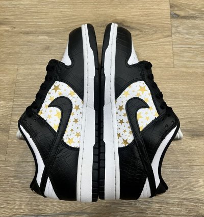 Nike Sb Dunk Low Supreme Stars Black