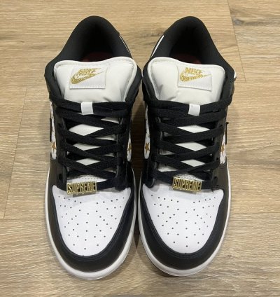Nike Sb Dunk Low Supreme Stars Black