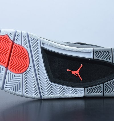Nike Air Jordan 4 Retro Infrared