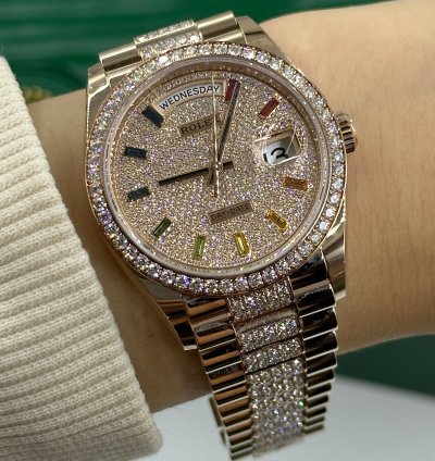 Rolex Day-date 36 Rainbow Diamonds
