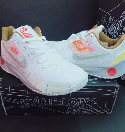 Nike Kyrie 2 Low Spongebob Sandy Cheeks
