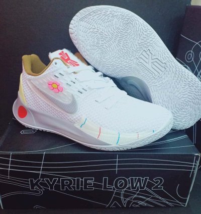 Nike Kyrie 2 Low Spongebob Sandy Cheeks
