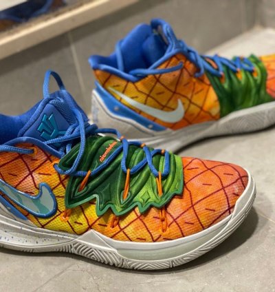 Nike Kyrie 5 Spongebob Pineapple House