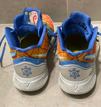 Nike Kyrie 5 Spongebob Pineapple House
