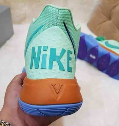 Nike Kyrie 5 Spongebob Squidward