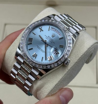 Rolex Day-date 40 228396tbr Ice Blue Roman