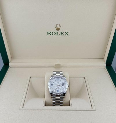 Rolex Day-date 40 228396tbr Platinum Diamond Bezel Diamond-paved Sapphire Dial 2024
