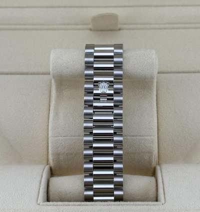 Rolex Day-date 40 228396tbr Platinum Diamond Bezel Diamond-paved Sapphire Dial 2024