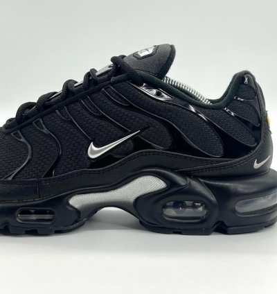 Nike Airmax Plus Metallic Black