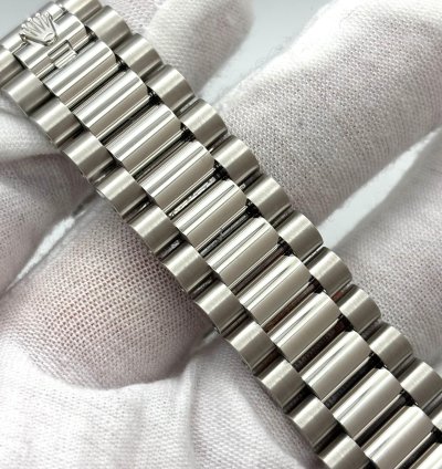 Rolex Day-date 40 40mm Platinum Ice Blue Arabic Dial Diamond Baguette Bezel 228396tbr 2022
