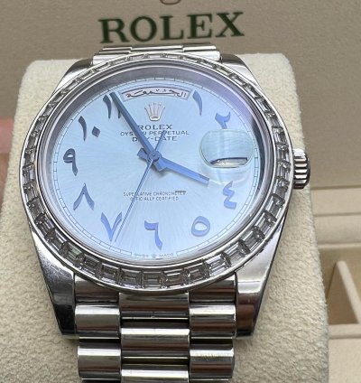 Rolex Day-date 40 Arabic Numerals Platinum Diamond Bezel