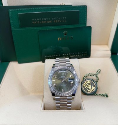 Rolex Day-date 40 Baguette Diamond Bezel Olive Green Roman Dial 228396tbr German Day Wheel