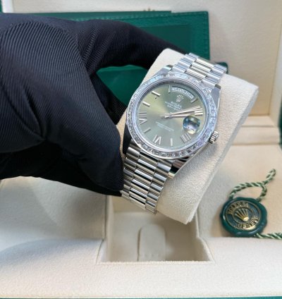 Rolex Day-date 40 Baguette Diamond Bezel Olive Green Roman Dial President Bracelet 228396tbr
