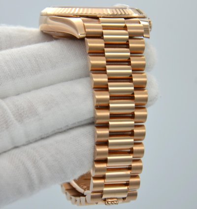 Rolex Day-date 40 Diamond Paved Dial