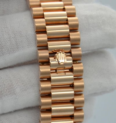 Rolex Day-date 40 Diamond Paved Dial