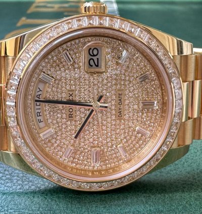 Rolex Day-date 40 Edition Sp Cial Day Date Or Jaune Pav Diamants Baguette