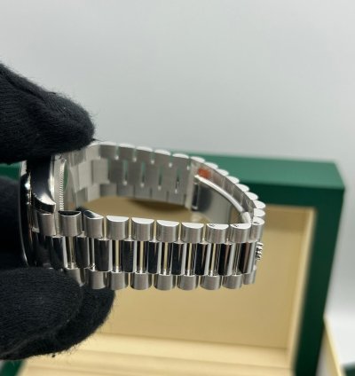 Rolex Day-date 40 Ice Blue Arabic President 228206 Platinum New Full Set New
