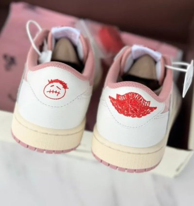 Travis Scott Jordan 1 Shy Pink