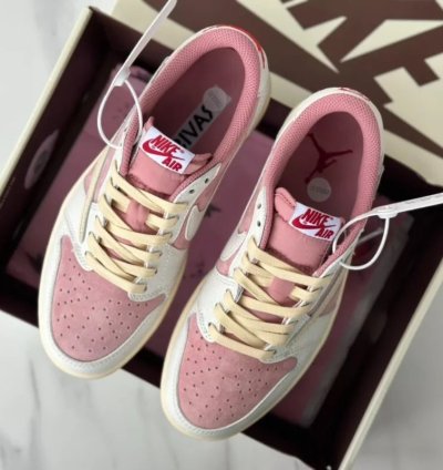 Travis Scott Jordan 1 Shy Pink