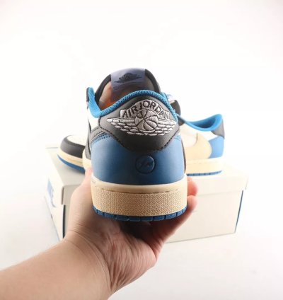 Jordan 1 Retro X Fragment Design X Travis Scott Low Blue