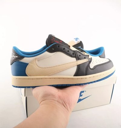 Jordan 1 Retro X Fragment Design X Travis Scott Low Blue