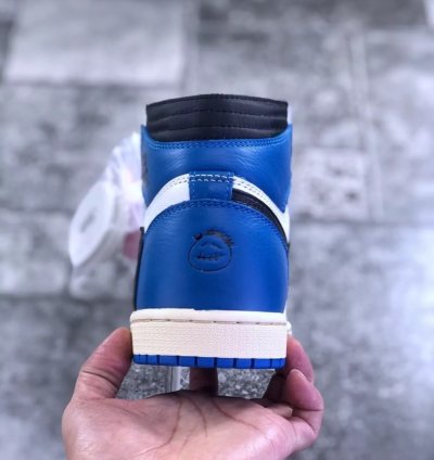 Fragment Design X Travis Scott X Jordan 1 High Blue