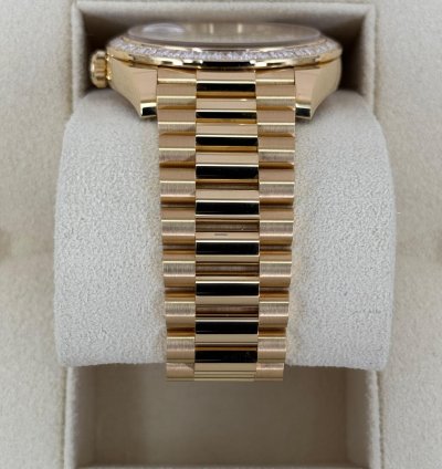 Rolex Day-date 40 New 2025 Day-date 40mm 228398tbr Diamond Paved Dial