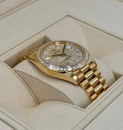 Rolex Day-date 40 New 2025 Day-date 40mm 228398tbr Diamond Paved Dial