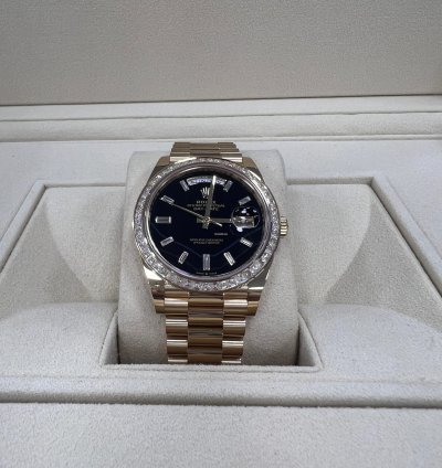 Rolex Day-date 40 Onyx Diamond Dial Baguette Diamond Bezel