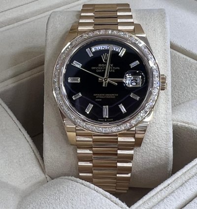 Rolex Day-date 40 Onyx Diamond Dial Baguette Diamond Bezel