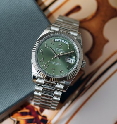 Rolex Day-date 40 Platinum Green Dial Arabic Numerals With Fluted Bezel - 228236-0017