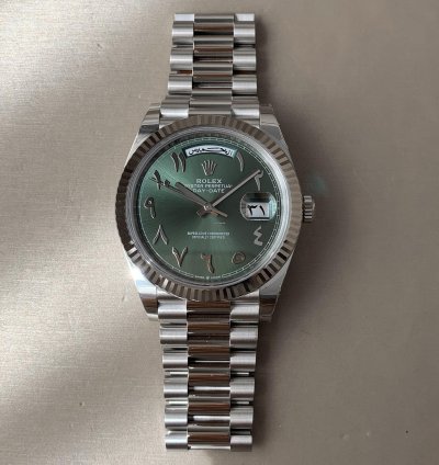 Rolex Day-date 40 Platinum Green Dial Arabic Numerals With Fluted Bezel - 228236-0017