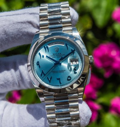 Rolex Day-date 40 Unworn 2022 Day-date 40mm Platinum Blue Arabic 228206