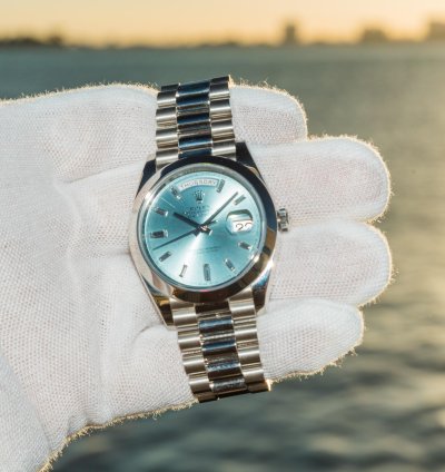 Rolex Day-date Ii 40mm - Ice Blue Dial - Smooth Bezel