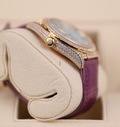 Rolex Day-date Purple Strap Blue Dial Factory Daydate Diamonds - 2023 - Lc100 - Neu Ungetragen - Fullse