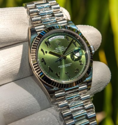 Rolex Day-date Unworn 2022 Day-date Green Arabic Fluted 228236