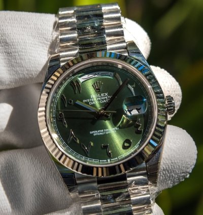 Rolex Day-date Unworn 2022 Day-date Green Arabic Fluted 228236