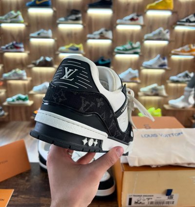 Lv Trainer Monogram Black White