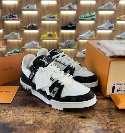 Lv Trainer Monogram Black White