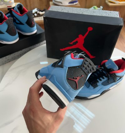 Jordan 4 Retro Travis Scott Cactus Jack