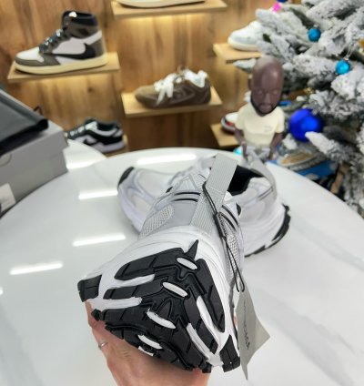 Balenciaga 10xl Sneaker Worn-out - White Black