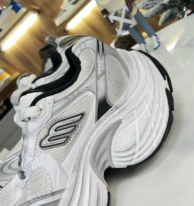 Balenciaga 10xl Sneaker Worn-out - White Black