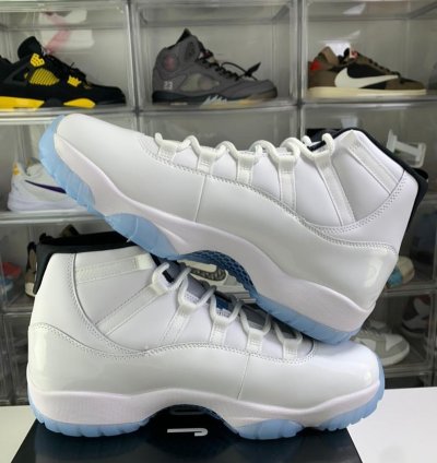 Jordan 11 Retro High Legend Blue