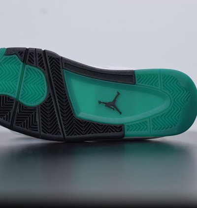 Nike Air Jordan 4 Retro Lucid Green Rasta
