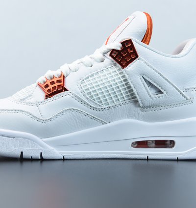 Nike Air Jordan 4 Retro Metallic Orange